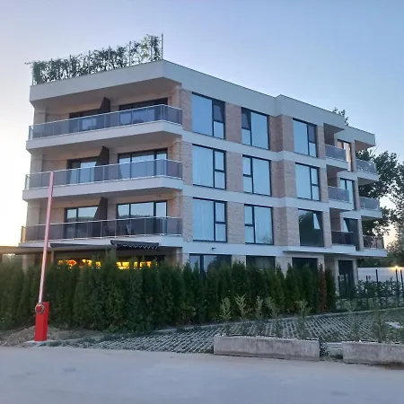 Apartment Ema
